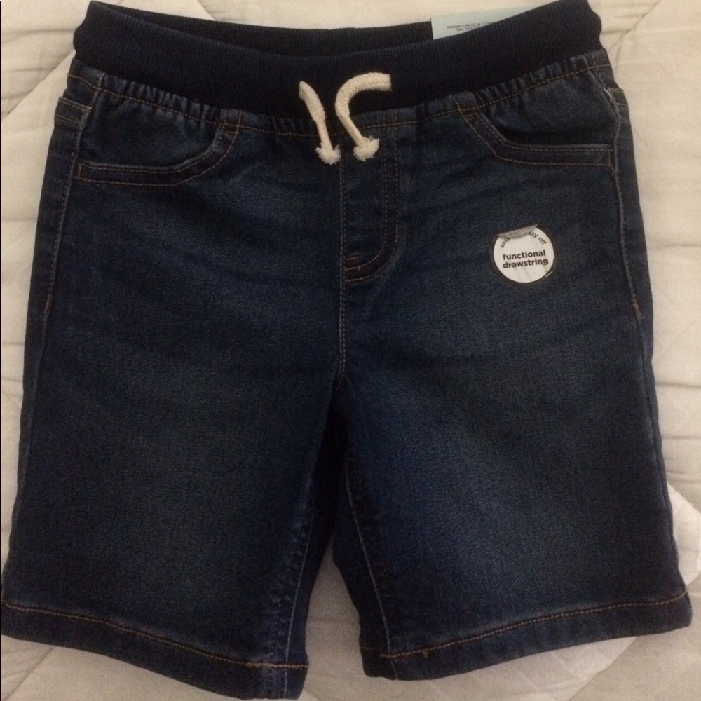 Okie Dokie regular fit shorts